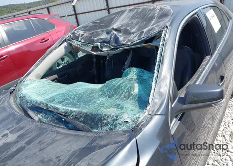 2016 Chevrolet Malibu Limited Lt z USA, uszkodzony, nr VIN 1G11C5SA7GU108559